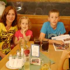 Familienfreizeit-1080866.jpg